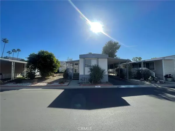 Riverside, CA 92503,3700 Buchanan #121