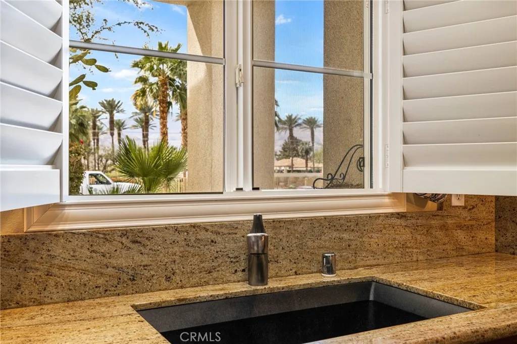 La Quinta, CA 92253,79260 Cool Reflection
