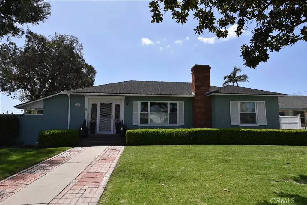 Long Beach, CA 90808,5422 E Harvey Way