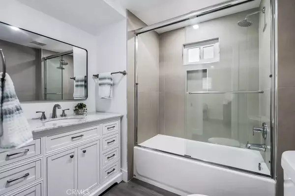 Huntington Beach, CA 92646,19361 Brookhurst #184