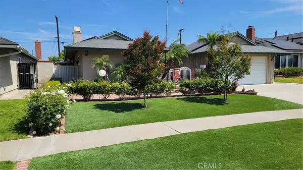 Placentia, CA 92870,943 Berkenstock Lane