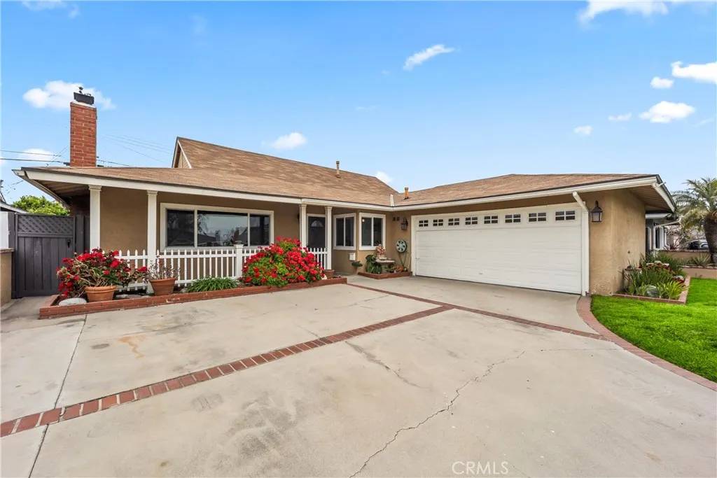 Huntington Beach, CA 92647,14901 Quill Circle