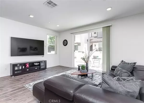 Buena Park, CA 90620,8563 Corsica Lane