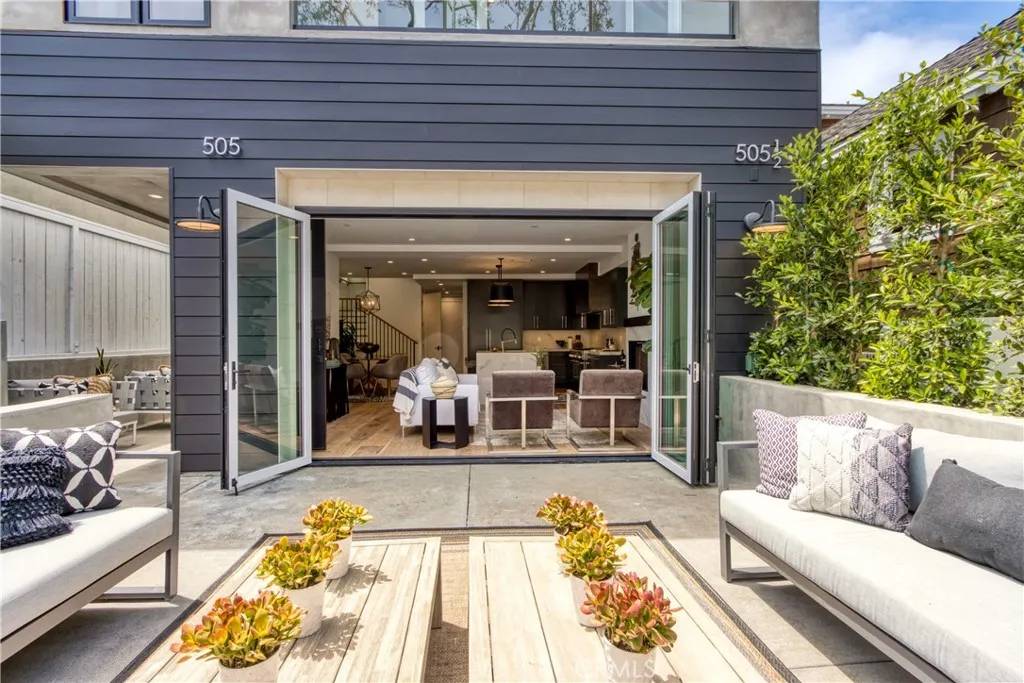 505 Poppy Avenue, Corona Del Mar, CA 92625