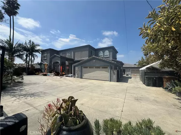 Garden Grove, CA 92840,11331 Chapman Avenue