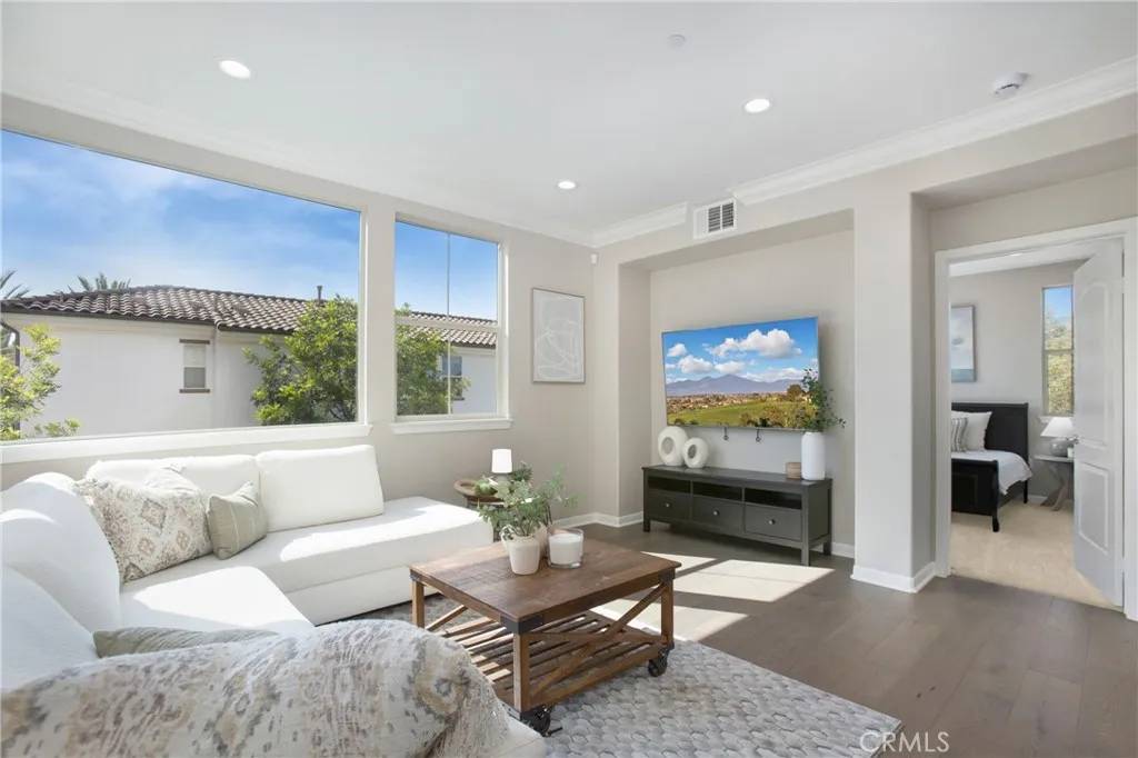 Brea, CA 92823,402 Maravilla Lane