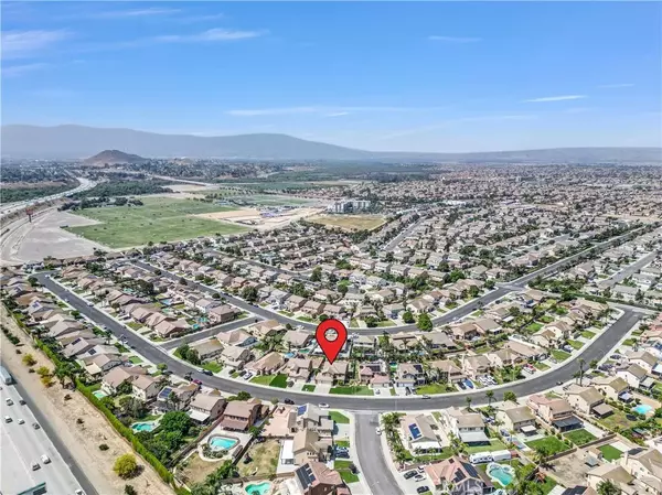 Eastvale, CA 91752,6981 Rivertrails Drive
