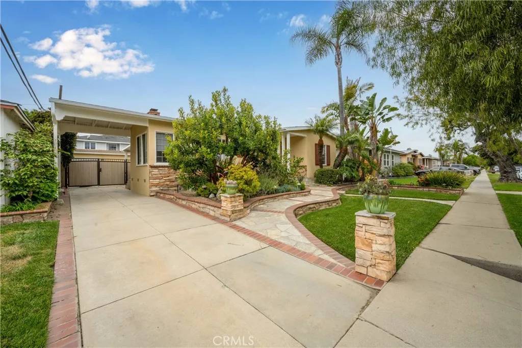 Long Beach, CA 90808,3113 San Anseline Avenue