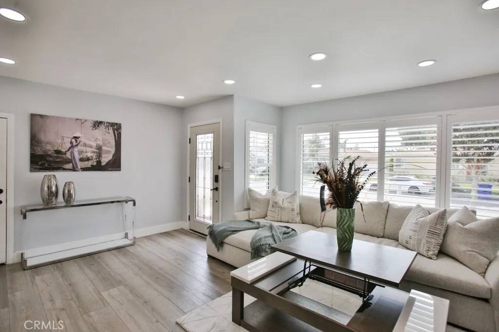 Lawndale, CA 90260,15132 Kornblum Avenue