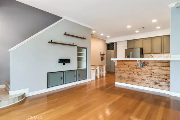 Anaheim Hills, CA 92808,942 S Ogden Court