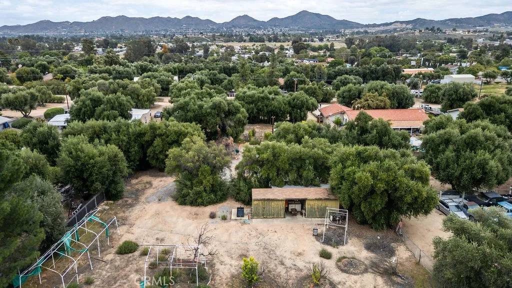 Wildomar, CA 92595,20787 Alameda Del Monte