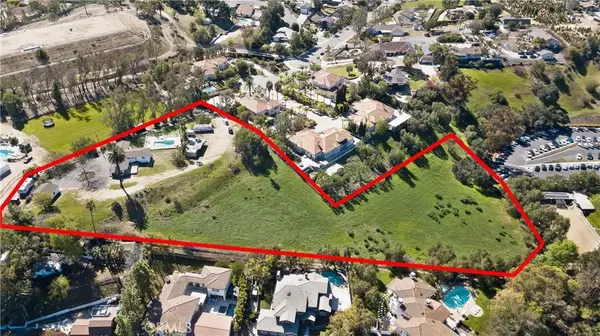 Yorba Linda, CA 92886,5231 Highland