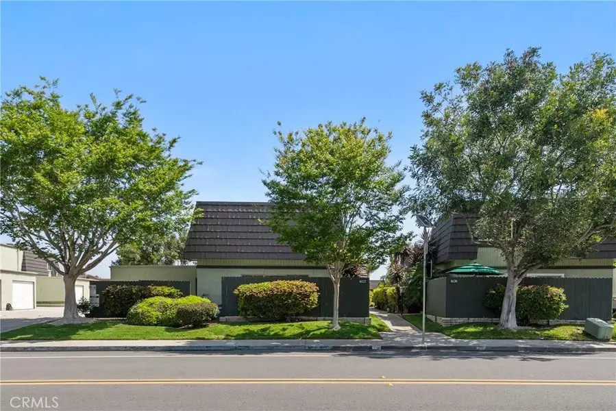 1622 Iowa Street #A, Costa Mesa, CA 92626