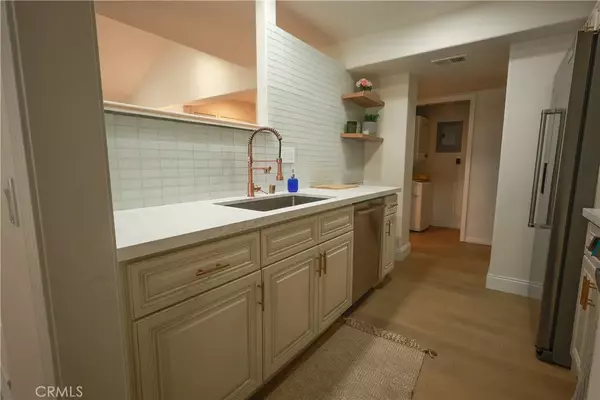 Whittier, CA 90601,6670 Cozy Wood Court