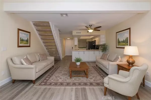 Placentia, CA 92870,237 Oahu Way