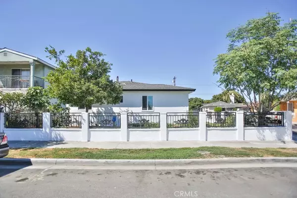 Long Beach, CA 90810,2851 Webster Avenue