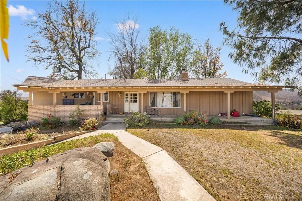 12257 Skywood Court, Riverside, CA 92503