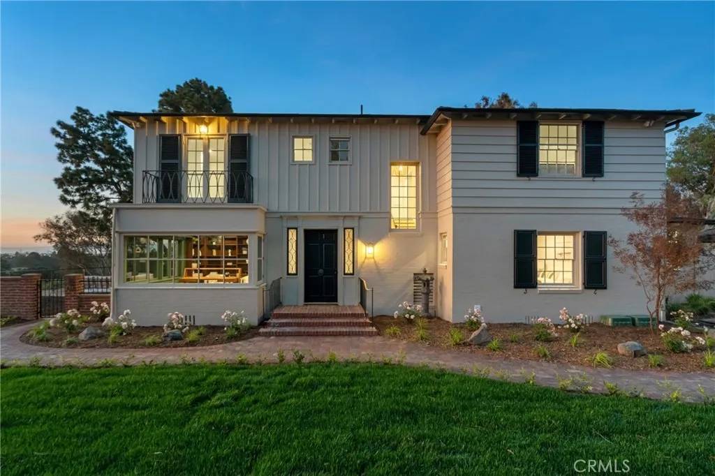 525 W Devon Place, Long Beach, CA 90807