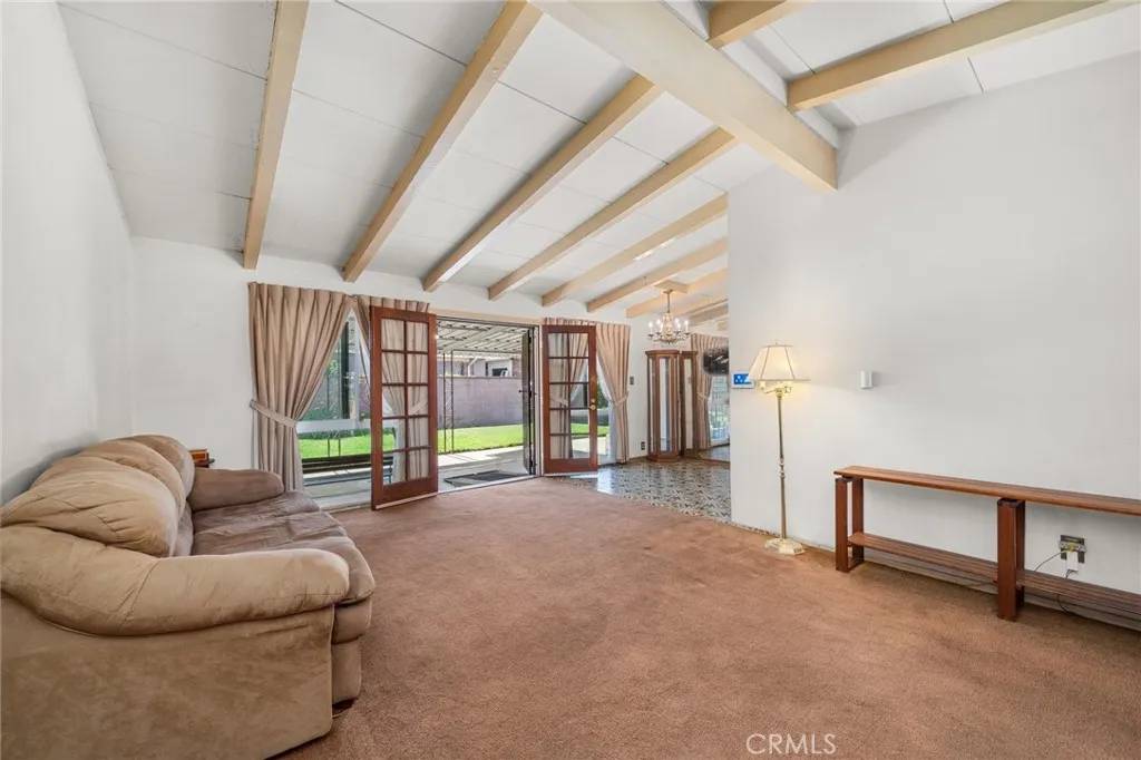 Whittier, CA 90606,8602 Flallon Avenue