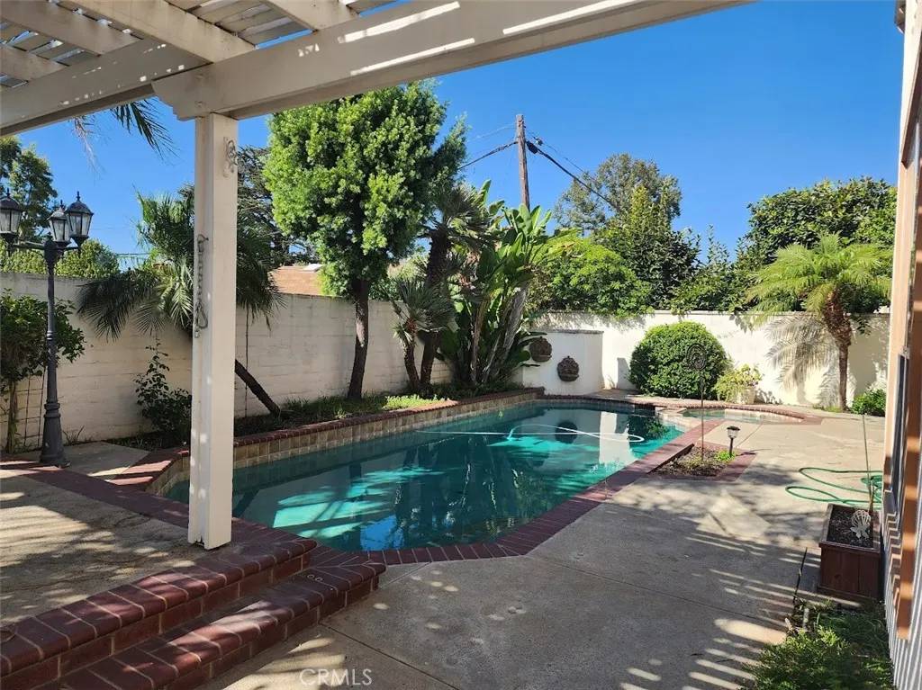 Tustin, CA 92782,12605 Prescott Avenue