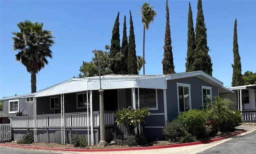 Rialto, CA 92376,350 S Willow #150