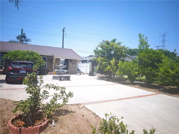 Covina, CA 91722,18565 E Gallarno Drive