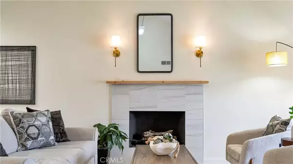 Irvine, CA 92604,15061 Glass Circle