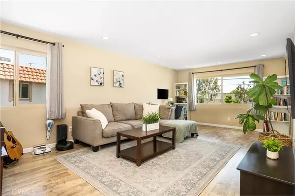Lake Forest, CA 92630,25388 Via Verde #4