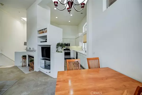Tustin, CA 92782,2643 Dietrich Drive