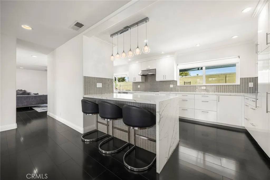 Huntington Beach, CA 92646,9461 Pier Drive