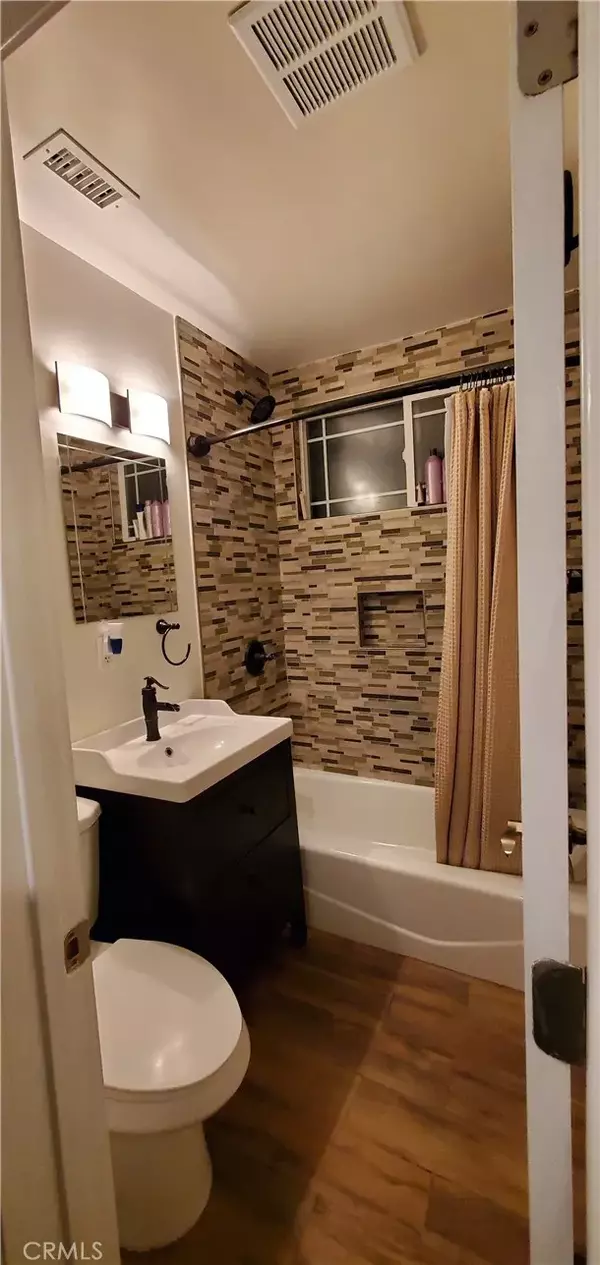 Norwalk, CA 90650,11657 Dune Street