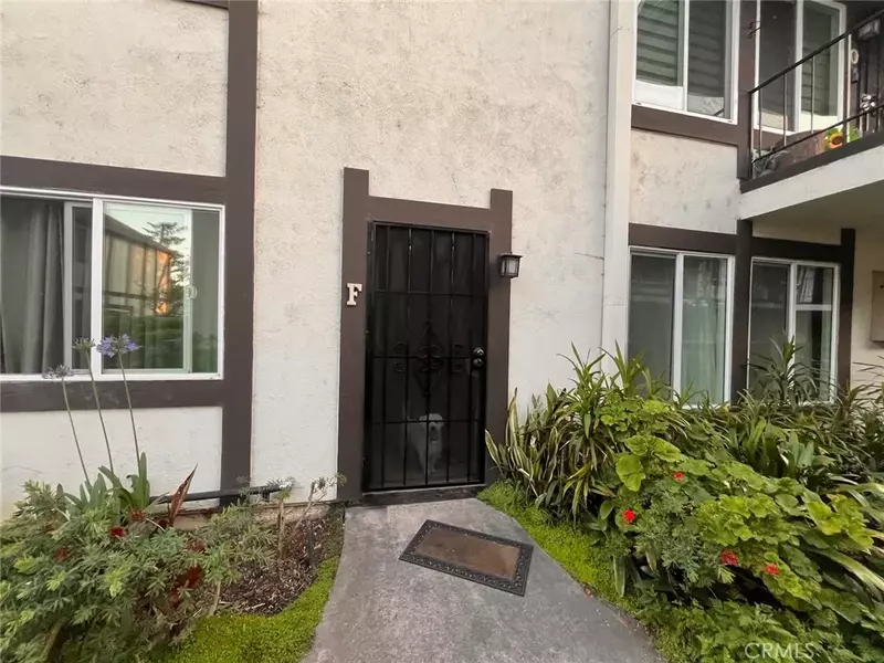 15500 Williams Street #A14, Tustin, CA 92780