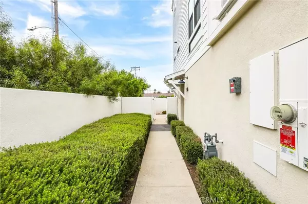 Costa Mesa, CA 92627,536 Caleigh Lane
