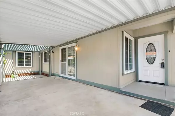 Anaheim, CA 92801,1919 W Coronet #62