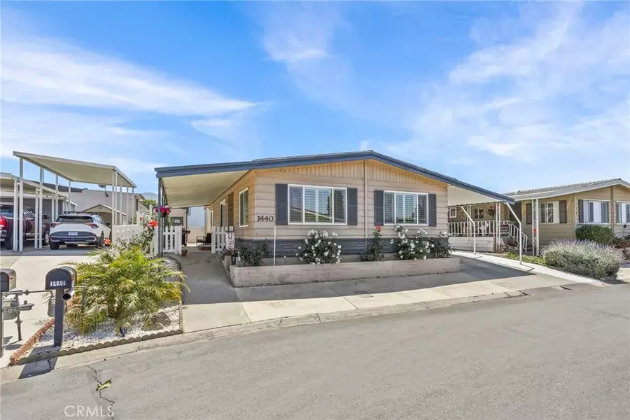 1440 RIDGEMONT, Corona, CA 92880