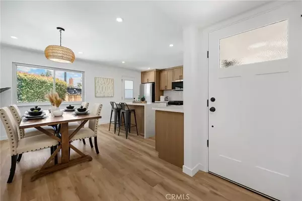 Tustin, CA 92780,1292 Tiffany Place