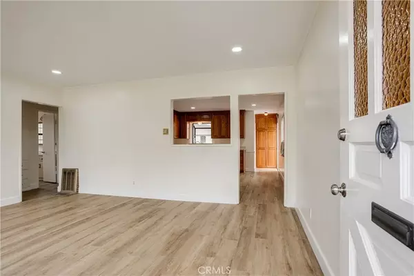 Artesia, CA 90701,17610 Roseton Avenue