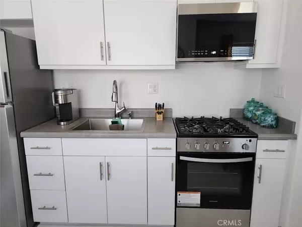 San Bernardino, CA 92407,6989 N Curtis Lane