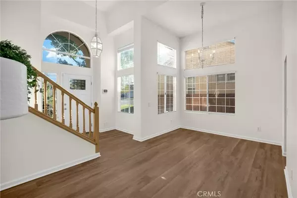 Temecula, CA 92591,27472 Swallow Court