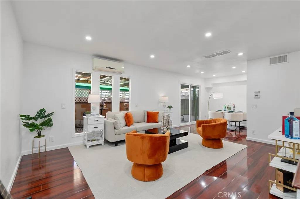 4906 W 5th Street #C, Santa Ana, CA 92703