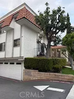 2208 N Broadway #33, Santa Ana, CA 92706