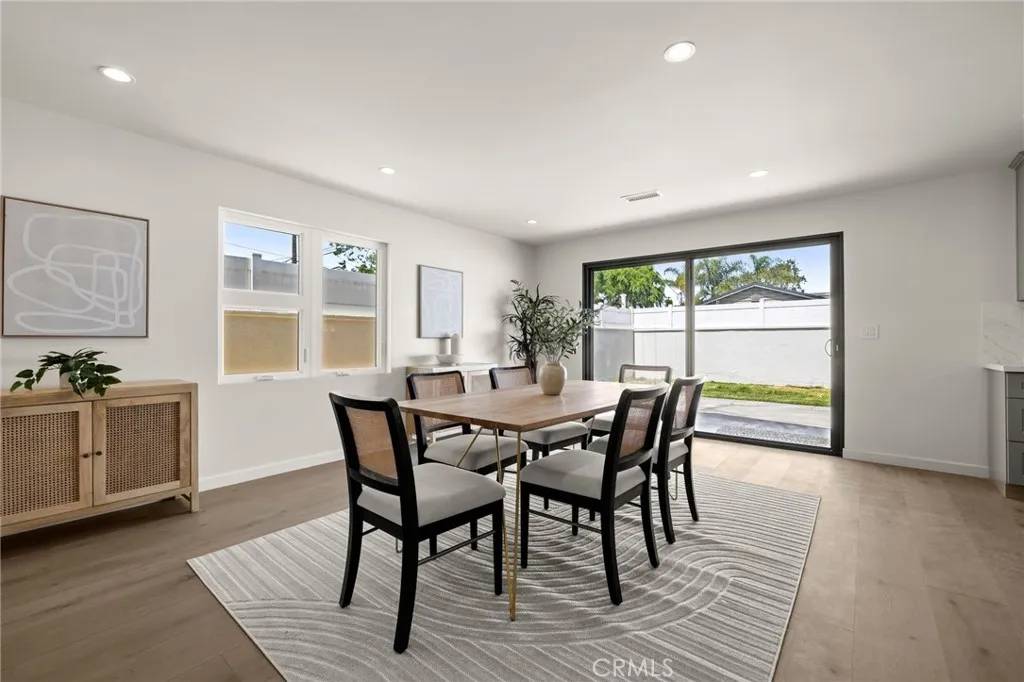 Long Beach, CA 90815,2009 Pattiz Avenue