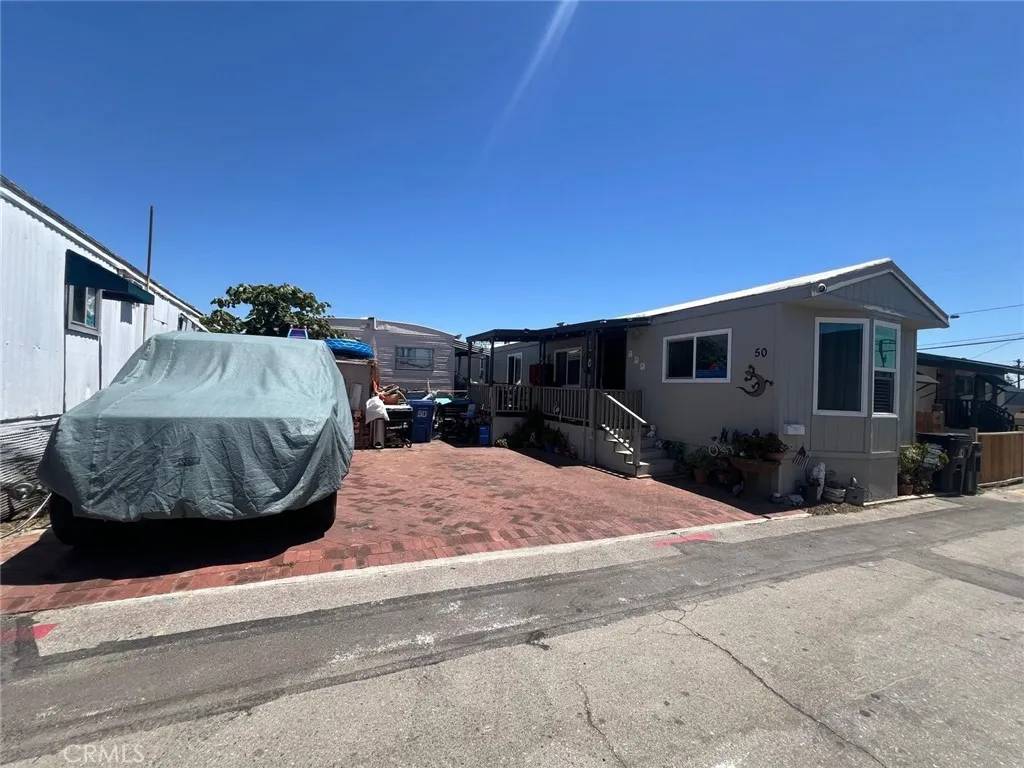 Pomona, CA 91767,402 Foothill #50