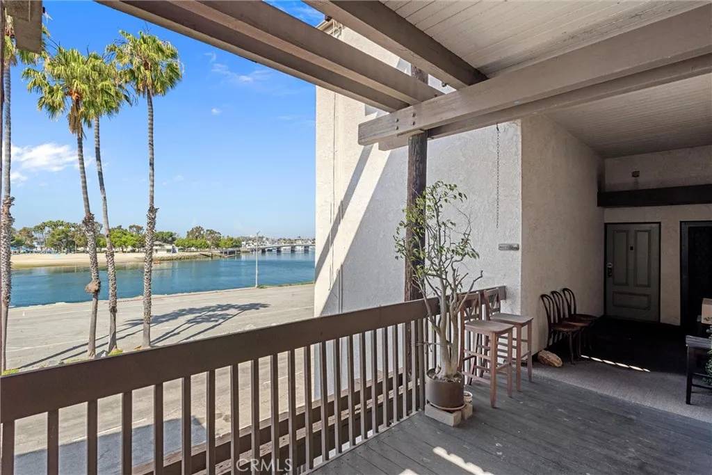 Long Beach, CA 90803,6217 Marina Pacifica Dr S