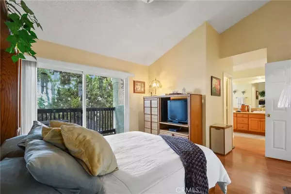 Ontario, CA 91762,1135 W Whittlers Lane