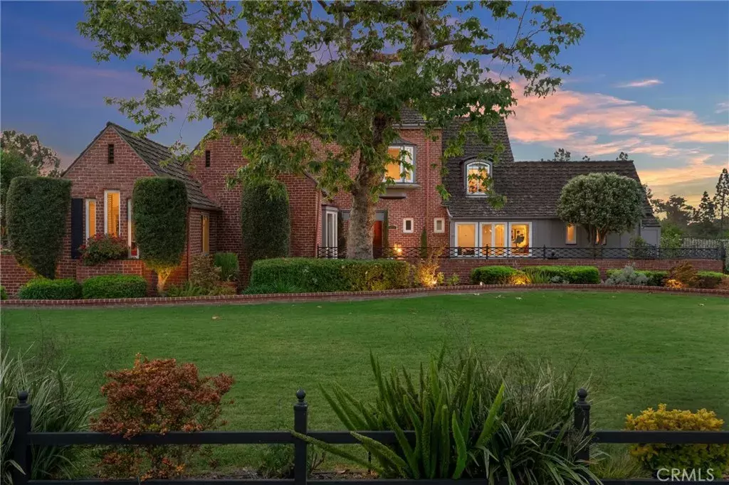 Long Beach, CA 90807,4275 Country Club Drive