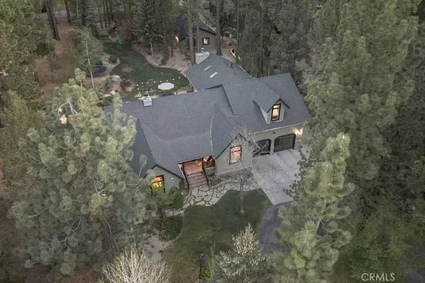 Big Bear Lake, CA 92315,1138 Johnny Way