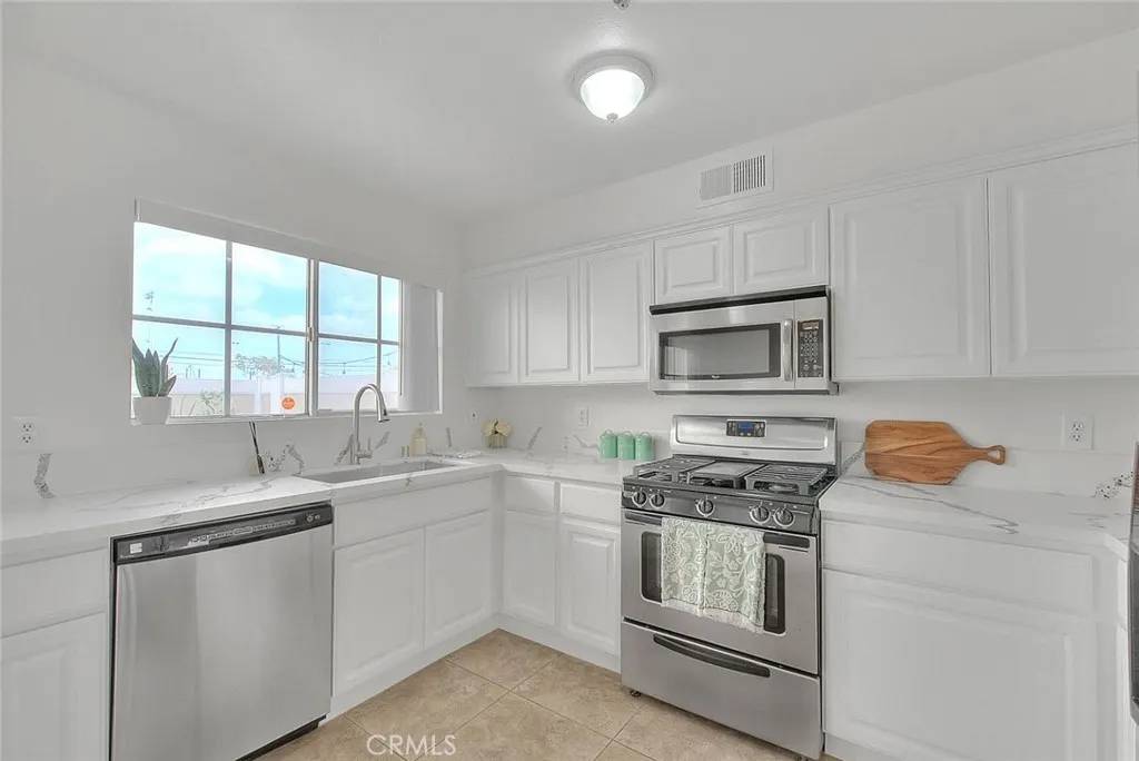 4315 W 145th Street #10, Lawndale, CA 90260