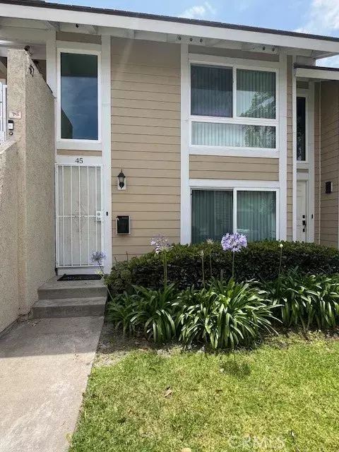 45 Golden Glen Street #75, Irvine, CA 92604