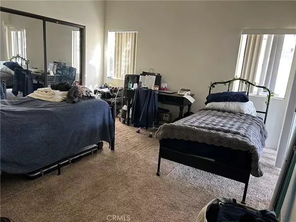 Rancho Santa Margarita, CA 92688,18 Via Felicia